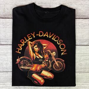 2019 Harley Davidson Motorcycles Waco, Texas Pin Up Girl T-shirt